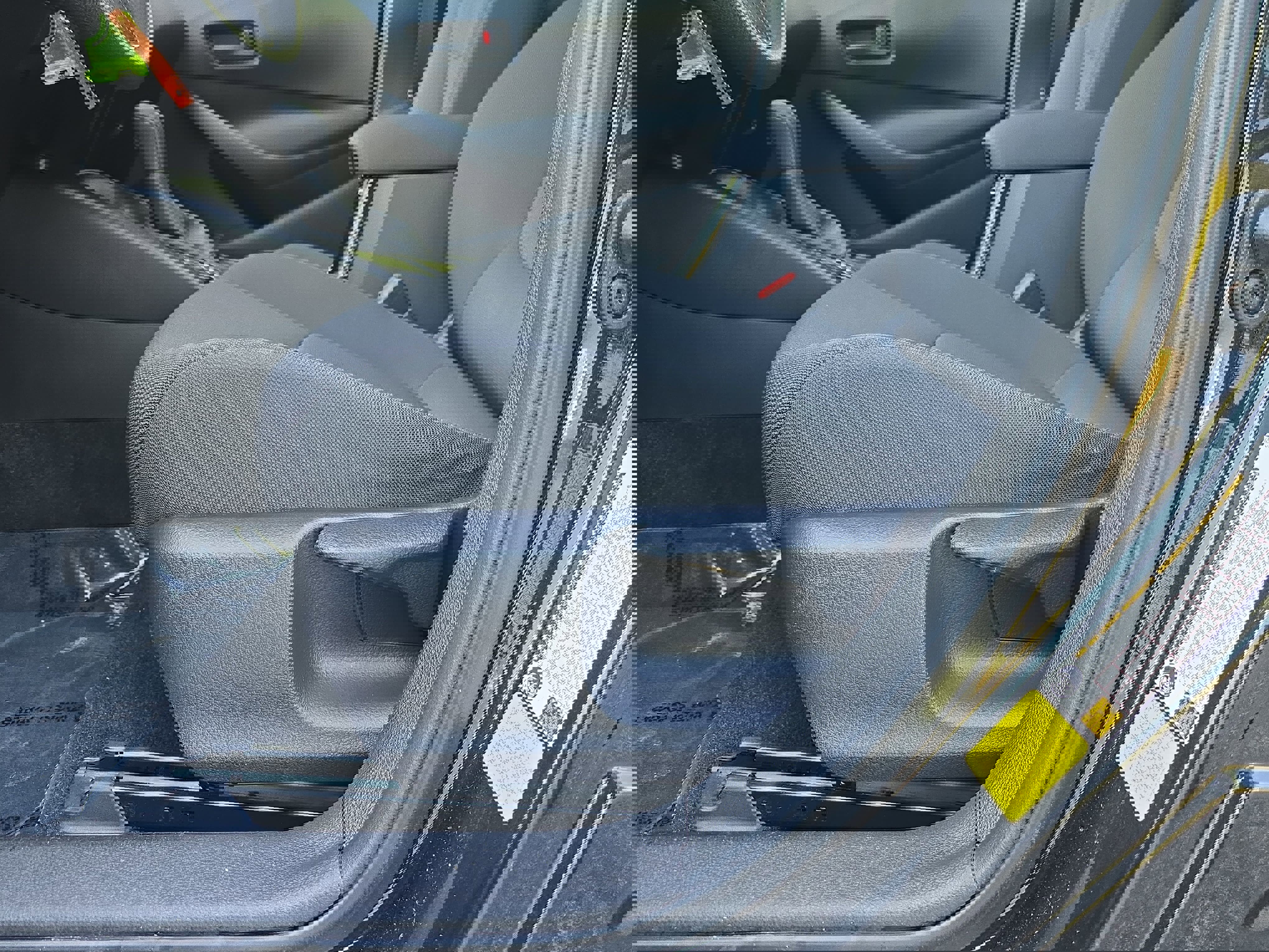 Used 2022 Toyota Corolla LE image 28