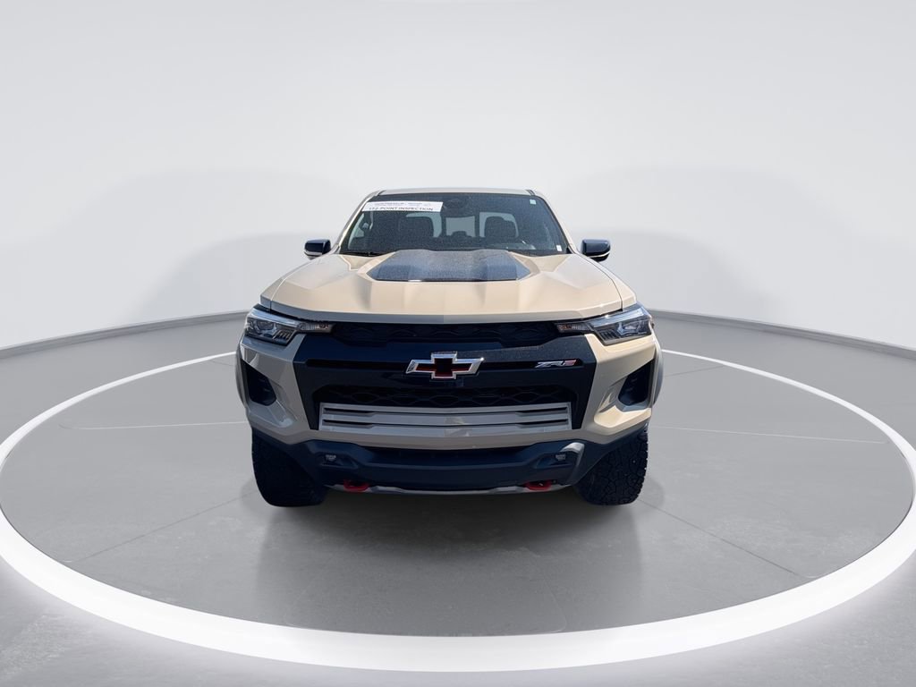 Used 2023 Chevrolet Colorado ZR2 w/ ZR2 Convenience Package III image 3