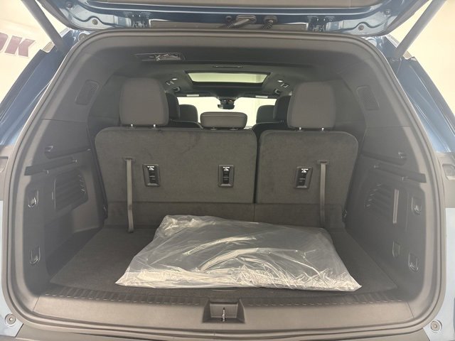 New 2026 Chevrolet Traverse LT w/ Sun and Wheel Package image 29