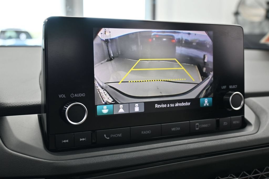 Used 2025 Honda Accord SE image 17