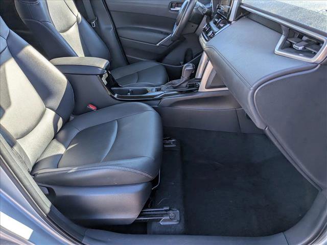 Used 2024 Toyota Corolla Cross XLE image 19