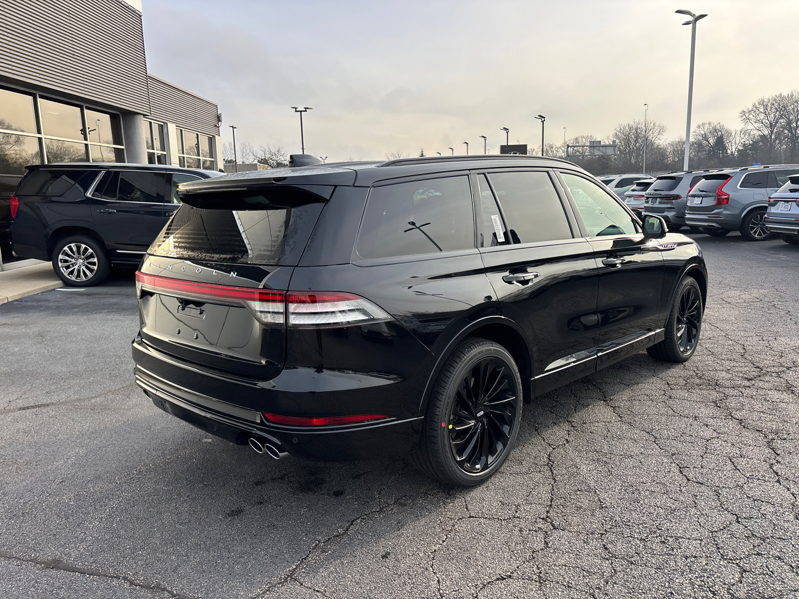 New 2026 Lincoln Aviator Reserve image 7