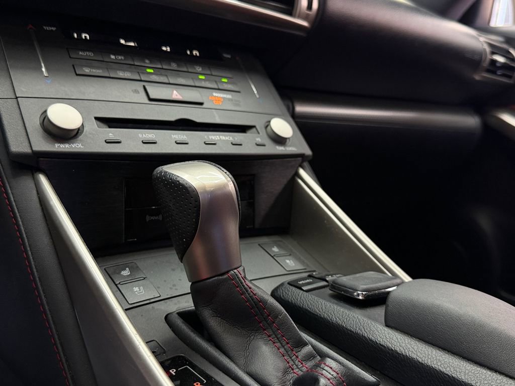 Used 2015 Lexus IS 350 w/ F-Sport Package RWD image 20