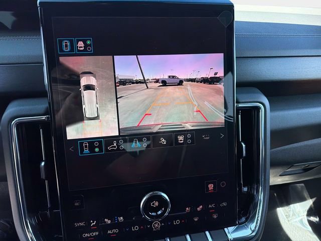 New 2026 GMC Yukon XL Denali w/ Denali Reserve Package image 25