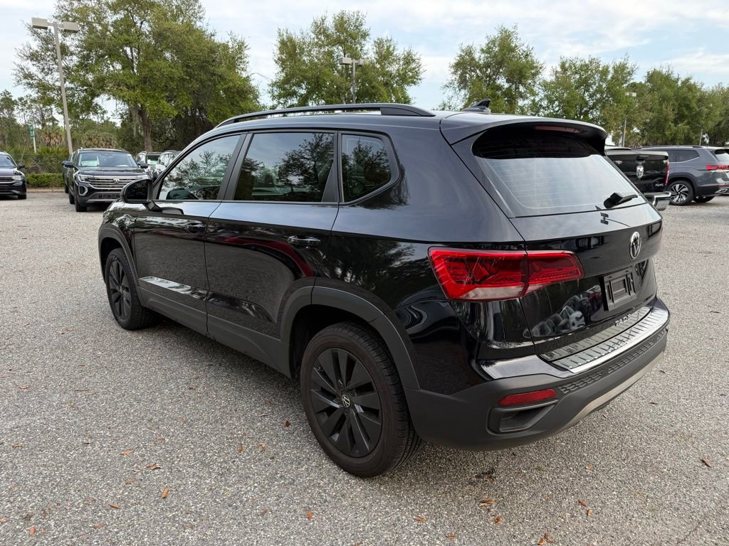 Used 2022 Volkswagen Taos S image 15