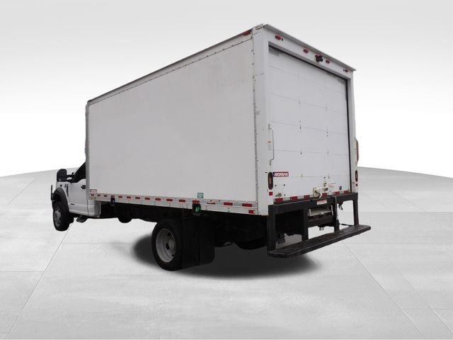 Used 2017 Ford F450 2WD Regular Cab Super Duty image 12
