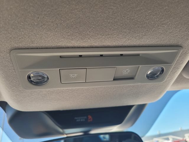Used 2026 Nissan Kicks SV FWD image 22