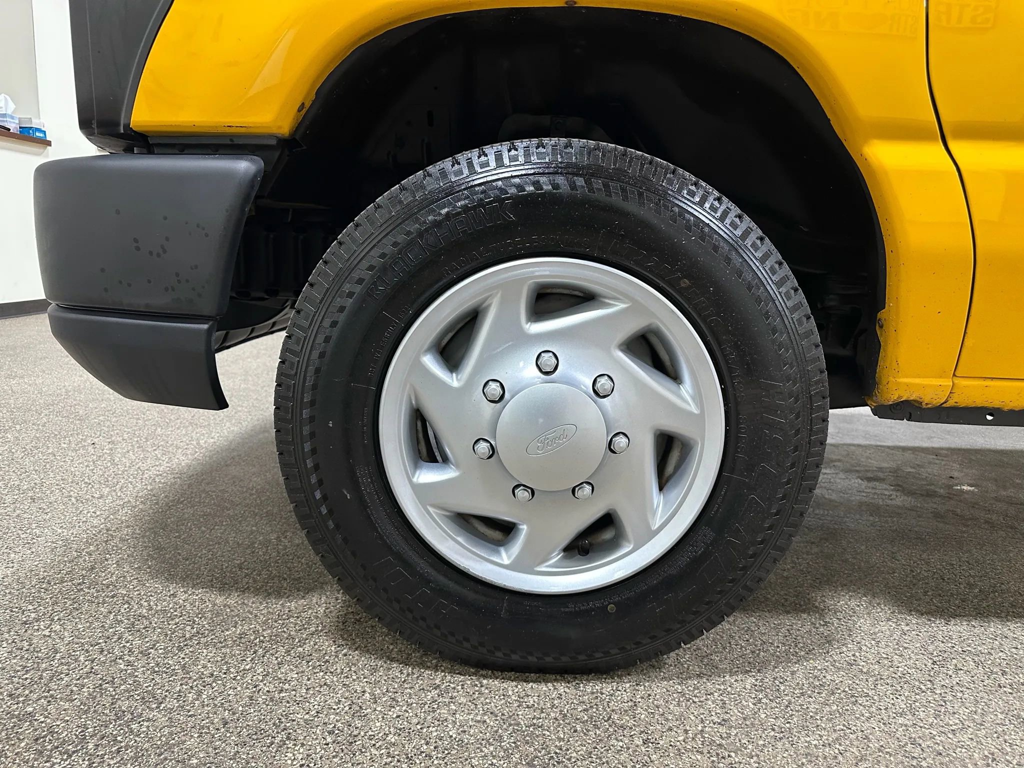 Used 2011 Ford E-150 and Econoline 150 Wagon image 53