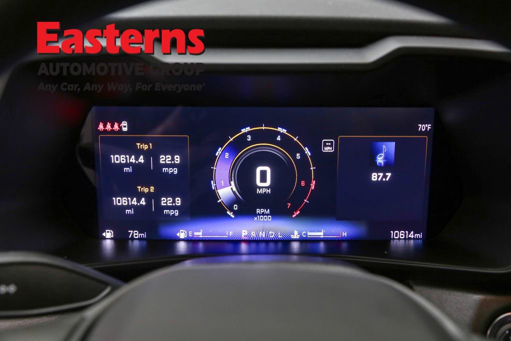 Used 2024 Chevrolet Colorado W/T w/ Technology Package image 18