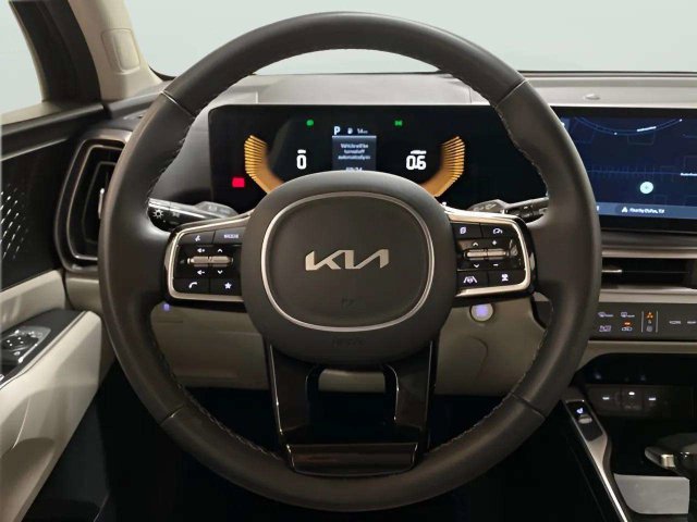 Used 2025 Kia Sorento S AWD/4WD image 13