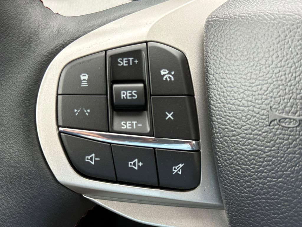 New 2026 Ford Explorer Active w/ Active Comfort Package image 27