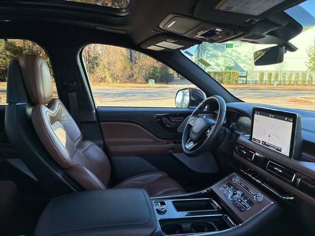 Certified 2022 Lincoln Aviator Reserve w/ Equipment Group 201A image 23