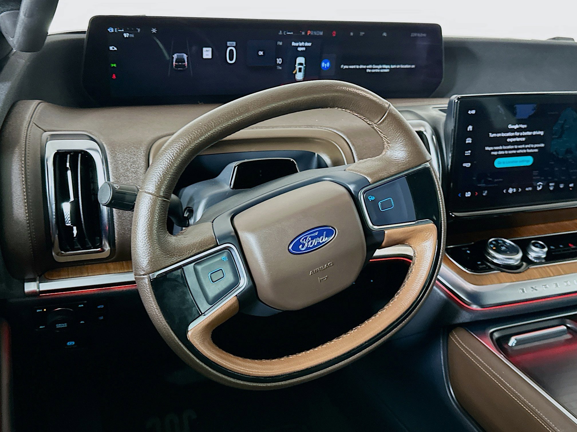 Used 2025 Ford Expedition King Ranch image 27