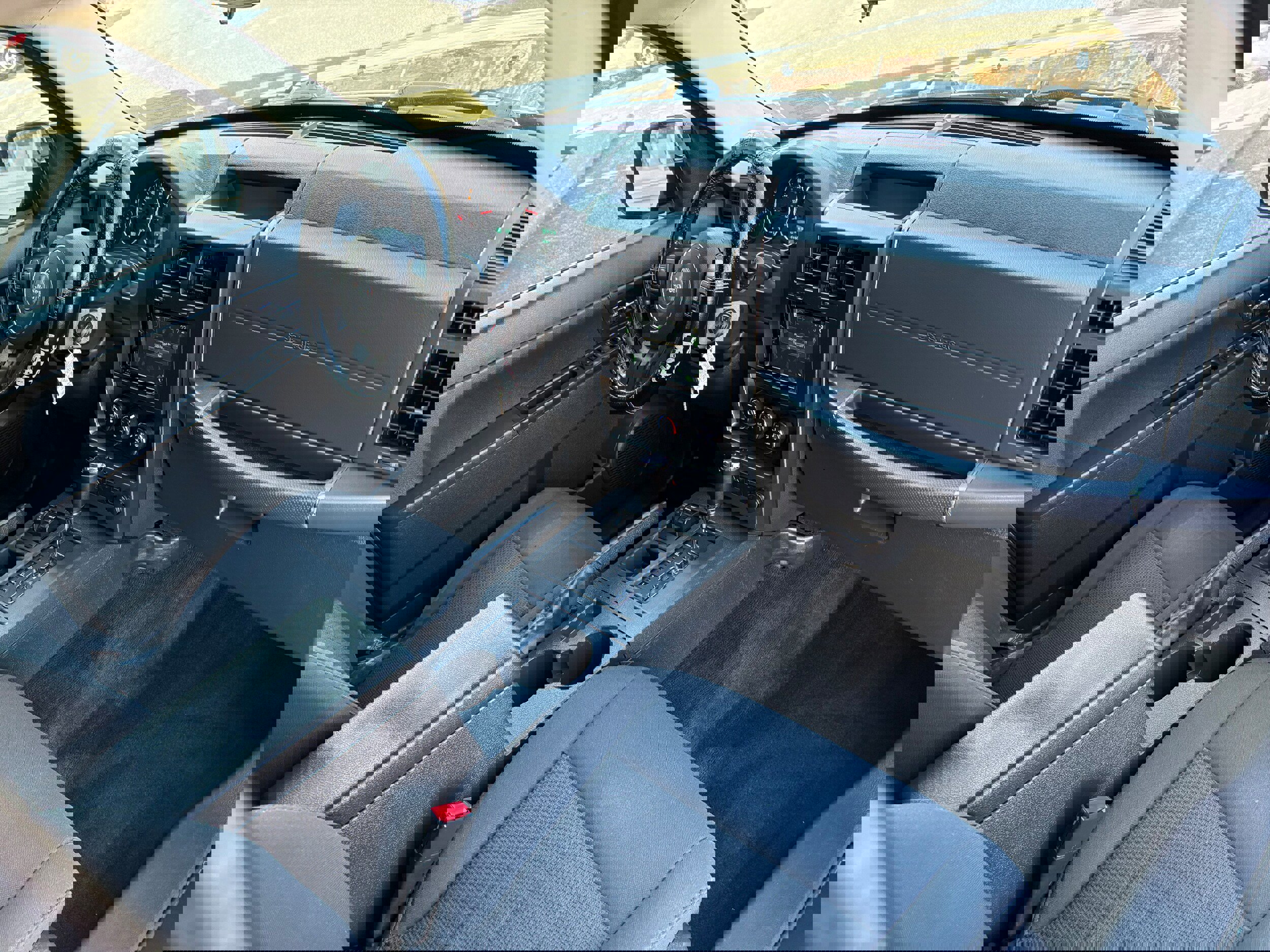 Used 2011 Jeep Liberty Sport image 23