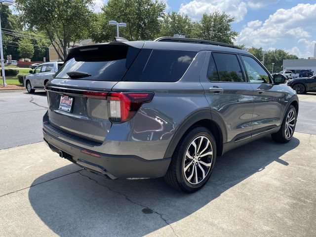 Used 2025 Ford Explorer ST-Line RWD image 6