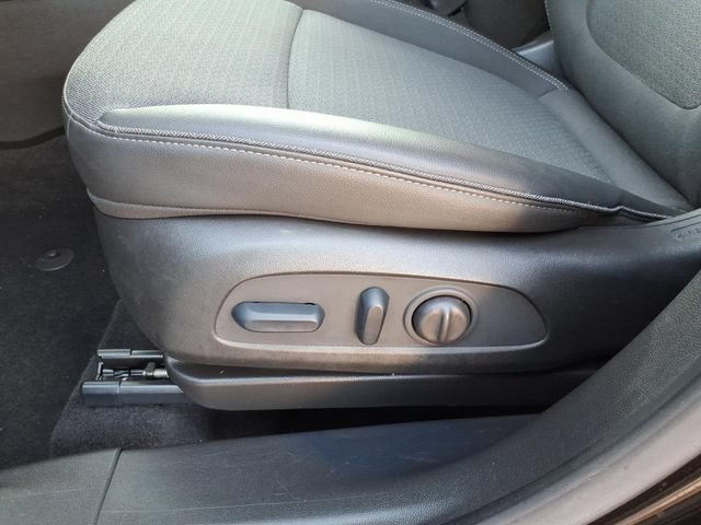 Used 2023 Buick Encore GX Preferred w/ Cold Weather Comfort Package FWD image 14