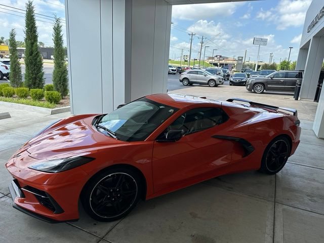 Used 2021 Chevrolet Corvette Stingray Premium Conv w/ Z51 Performance Package RWD image 2