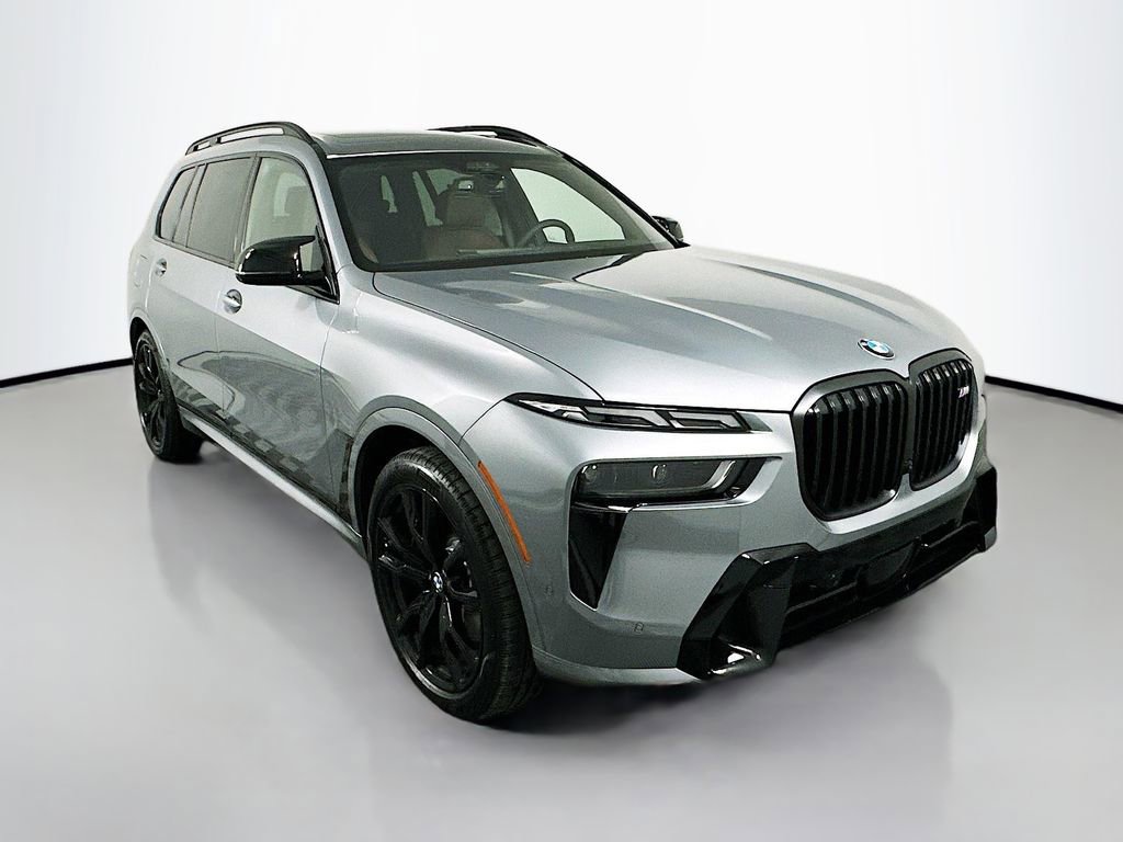 New 2026 BMW X7 M60i image 3
