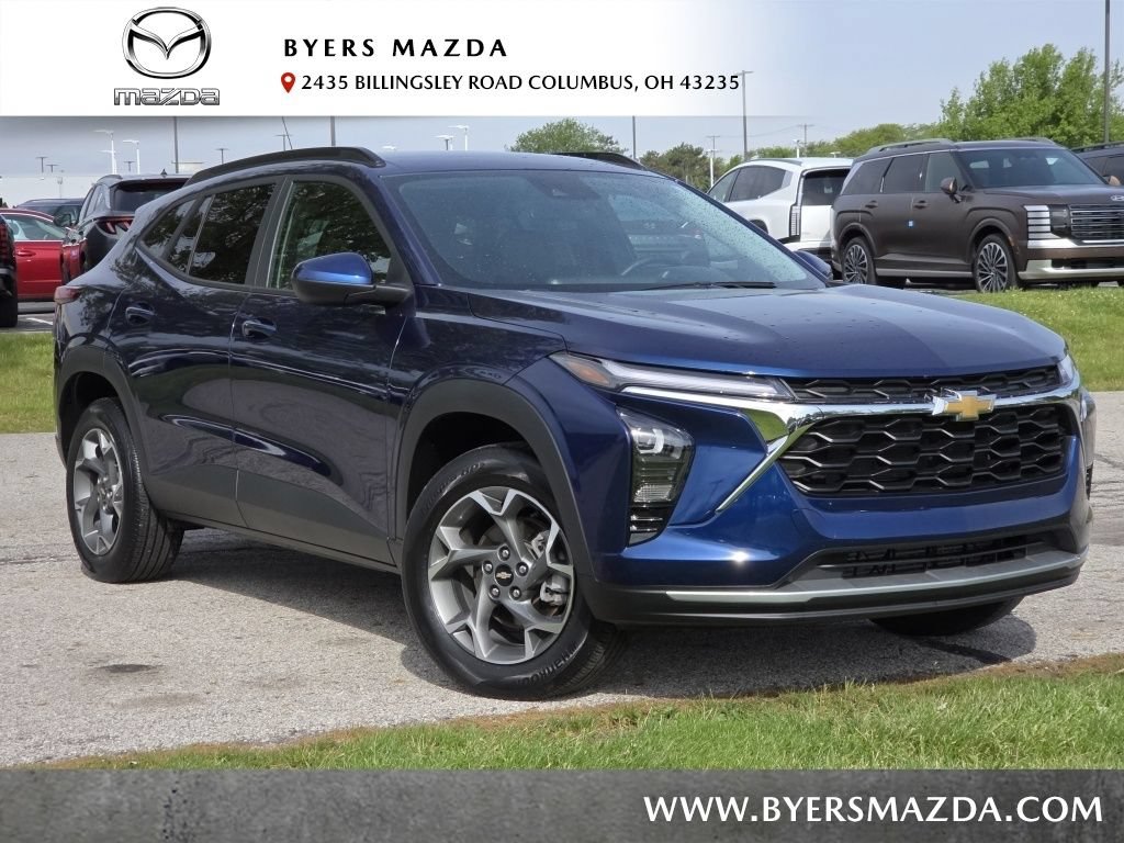 Used 2024 Chevrolet Trax LT w/ Driver Confidence Package