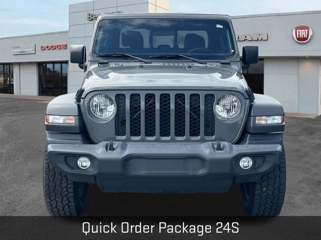 Used 2020 Jeep Gladiator Sport w/ Quick Order Package 24S AWD/4WD video 2