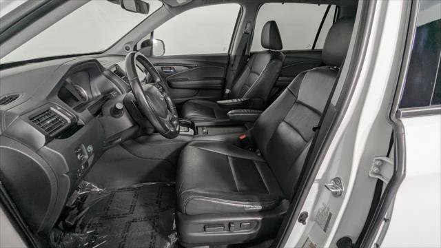 Used 2022 Honda Pilot Touring image 14