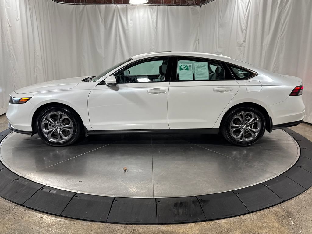 Certified 2024 Honda Accord EX image 6