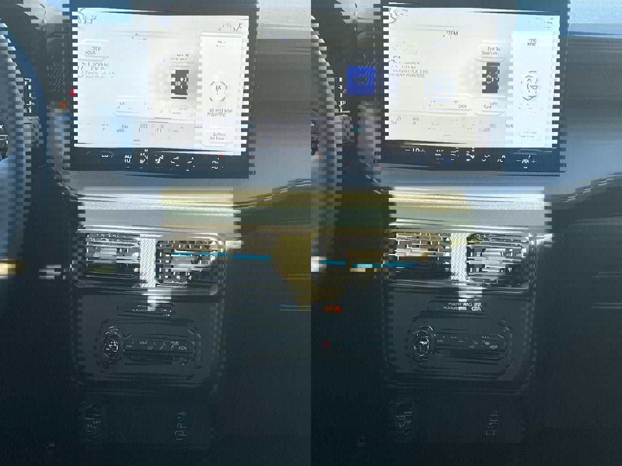 New 2026 Ford Maverick Lobo image 3