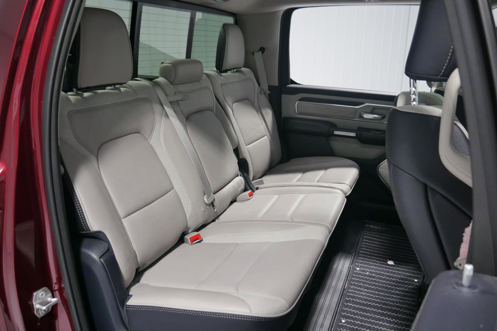 Used 2023 RAM 1500 Limited image 16