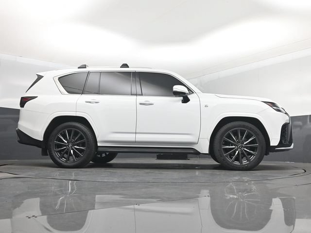 Used 2023 Lexus LX 600 F Sport w/ Accessory Package (Z1) AWD/4WD image 16