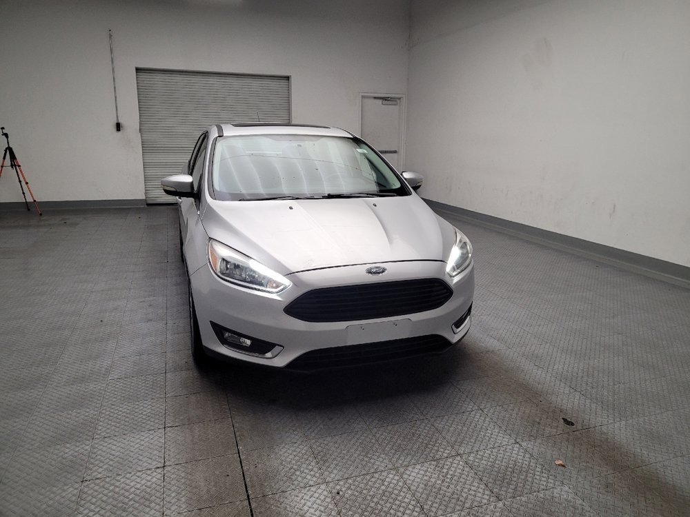 Used 2017 Ford Focus Titanium FWD image 14