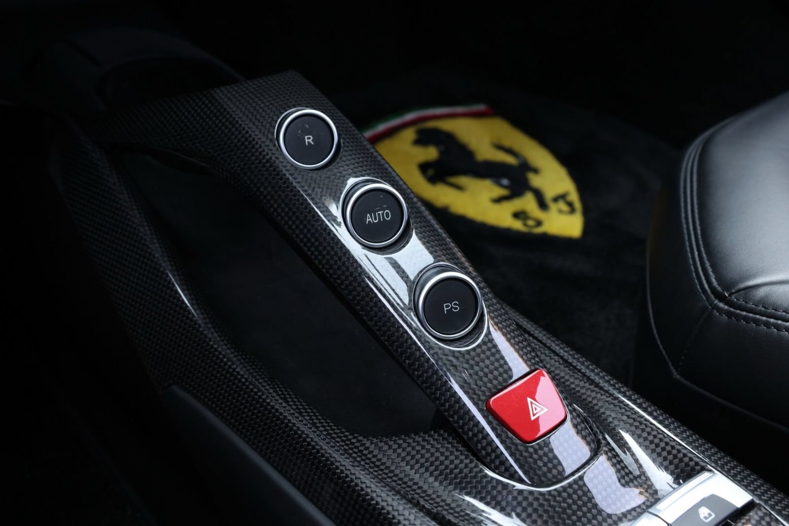 Used 2016 Ferrari 488 Spider RWD image 25