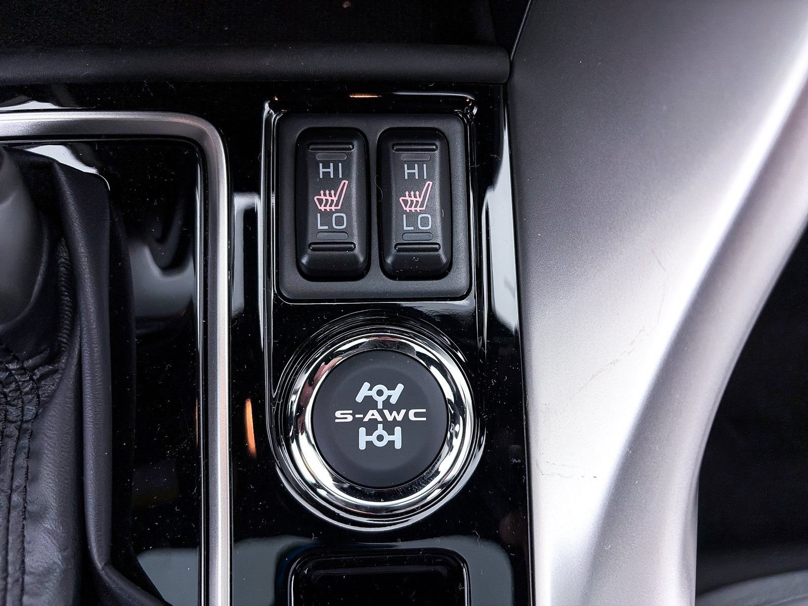 New 2026 Mitsubishi Eclipse Cross SEL AWD/4WD image 19