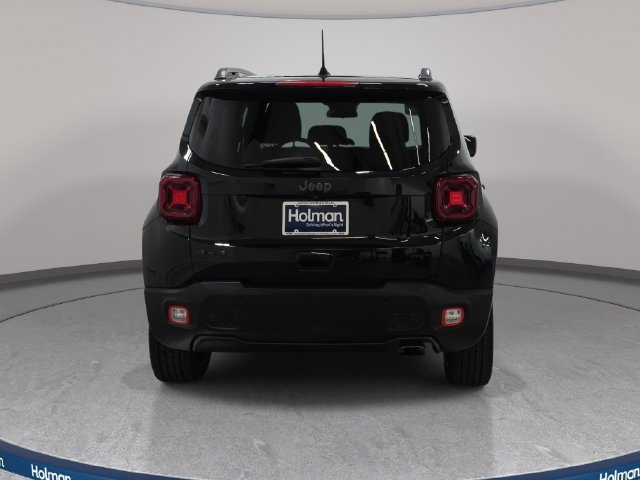 Used 2021 Jeep Renegade Latitude AWD/4WD image 7