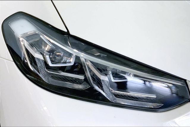 Used 2024 BMW X3 sDrive30i w/ Premium Package image 27