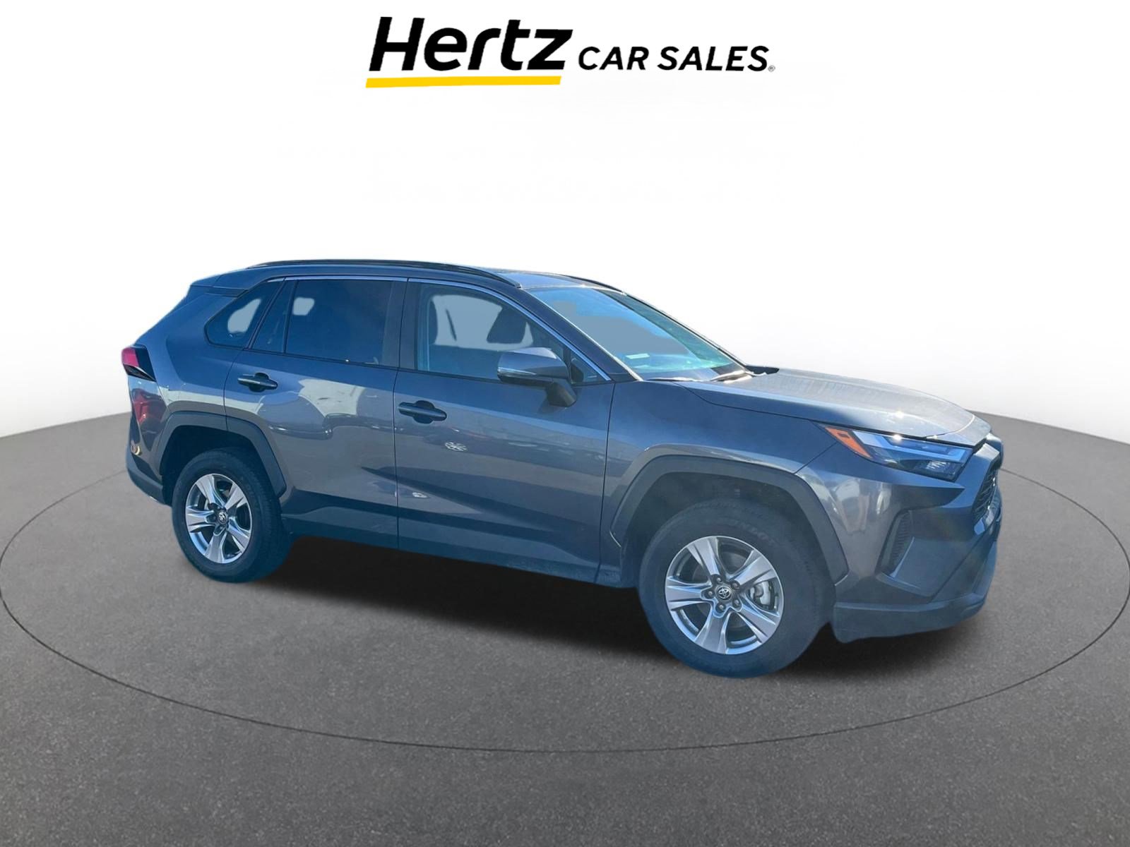 Used 2025 Toyota RAV4 XLE video 1