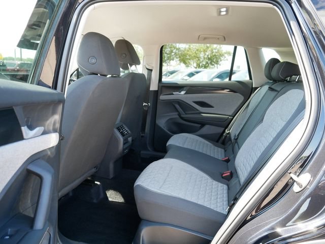Certified 2025 Volkswagen Tiguan S AWD/4WD image 17