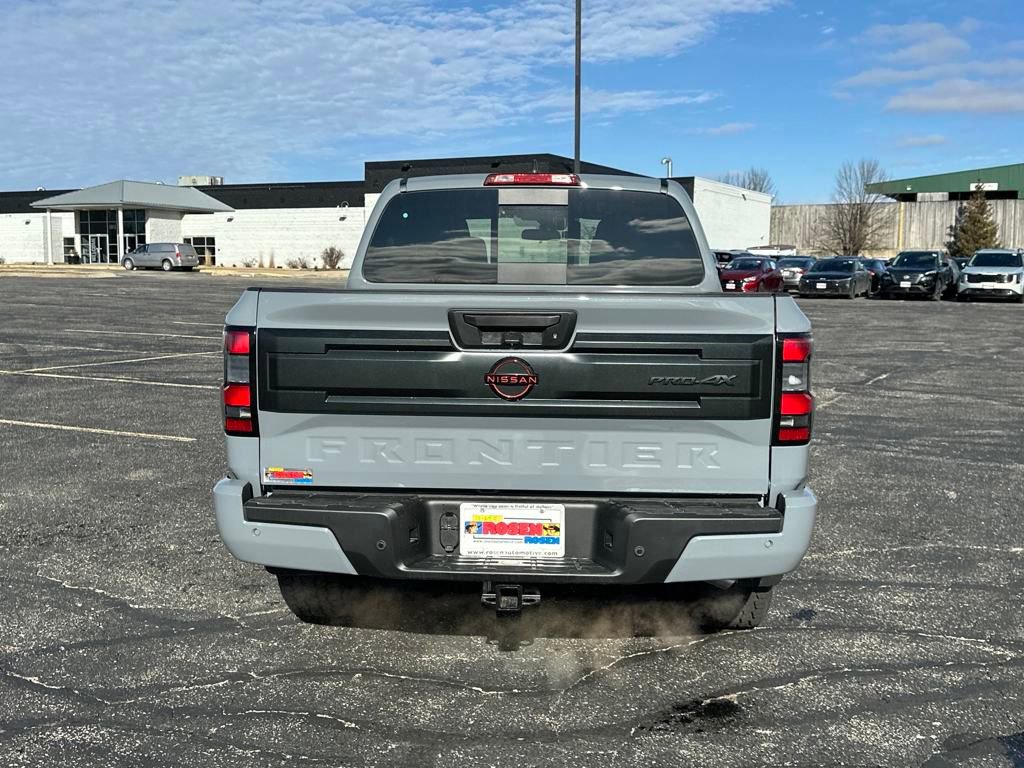 New 2025 Nissan Frontier PRO-4X w/ Tow Package image 4
