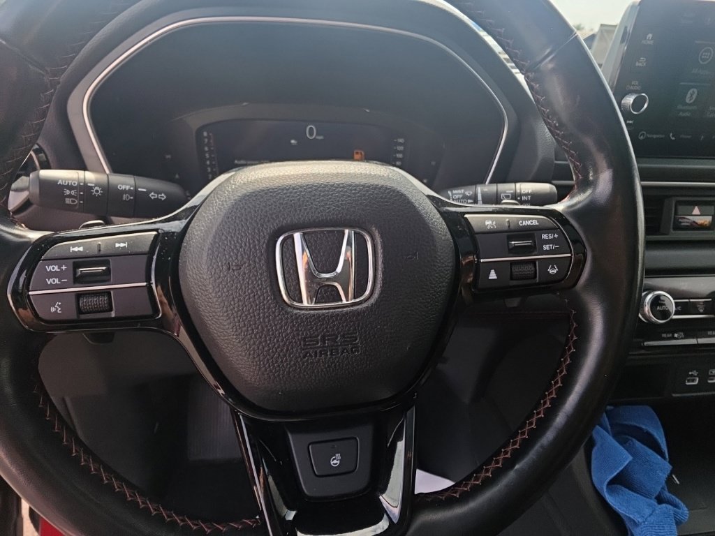 Certified 2025 Honda Pilot Black Edition image 17
