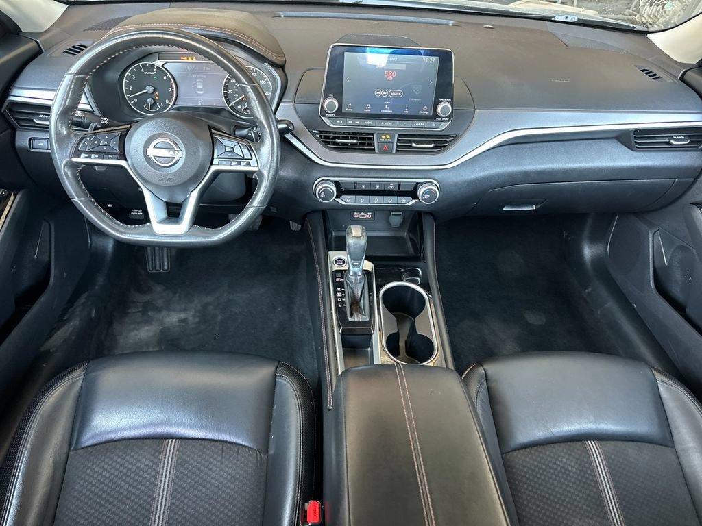 Used 2024 Nissan Altima 2.5 SR FWD image 15