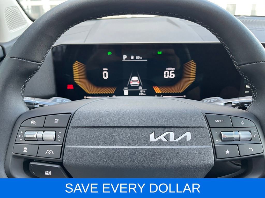 Used 2026 Kia Sportage EX w/ EX Panorama Roof Package FWD image 11