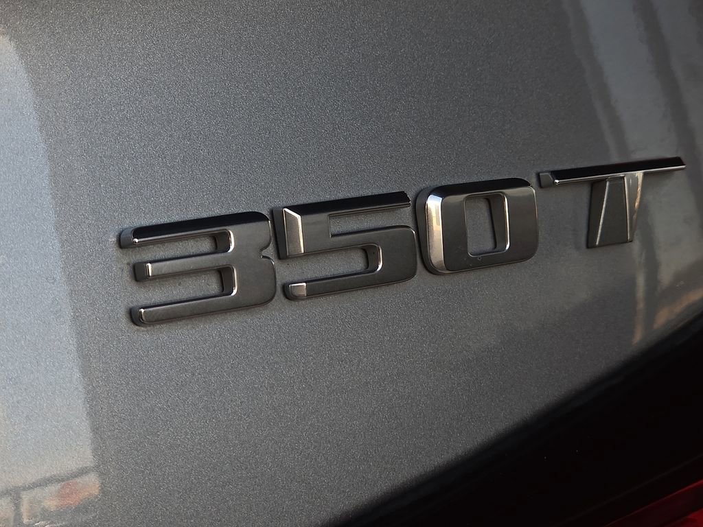 Used 2024 Cadillac XT4 Premium Luxury AWD/4WD image 12