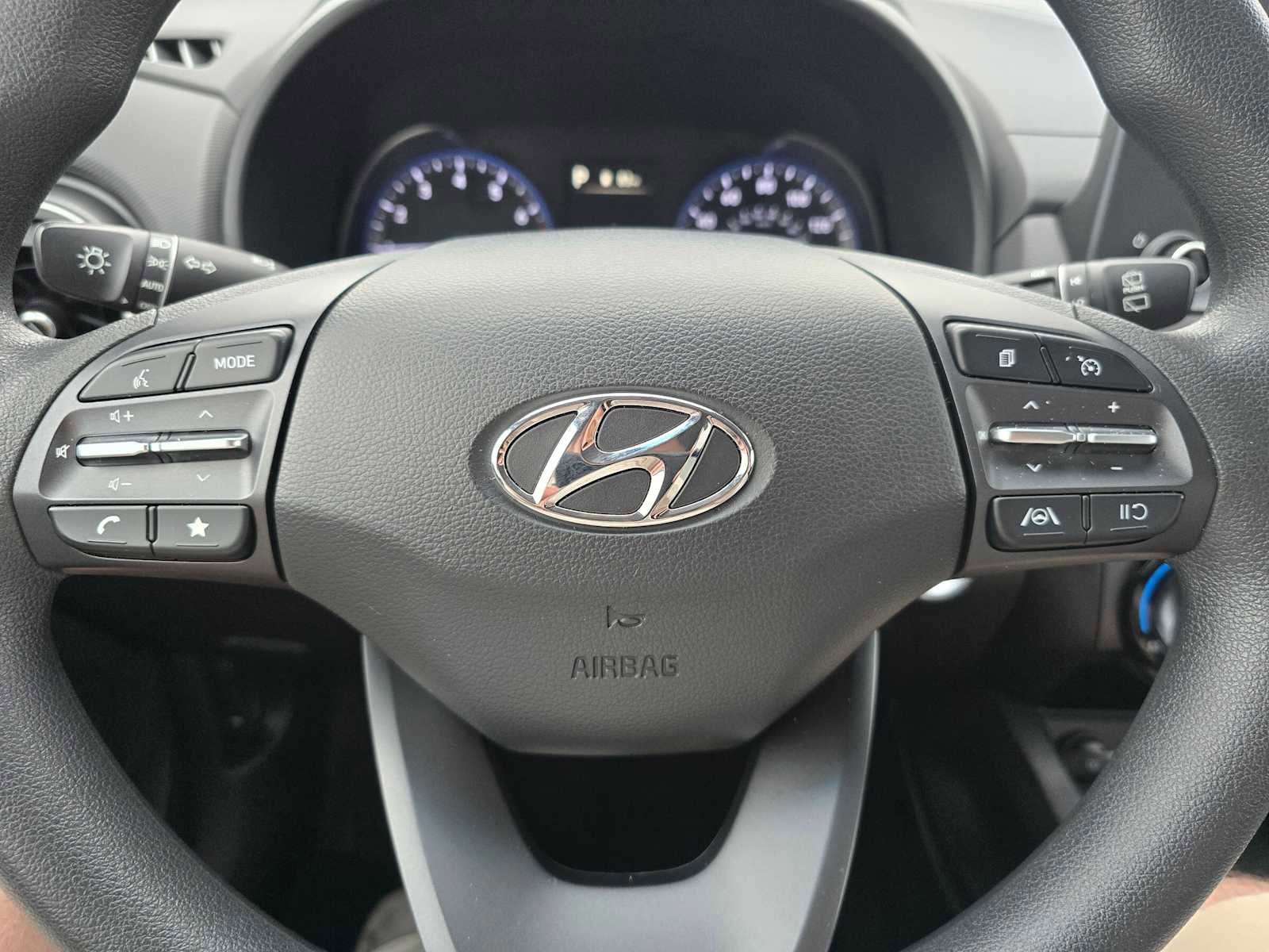 Used 2022 Hyundai Kona SEL AWD/4WD image 23