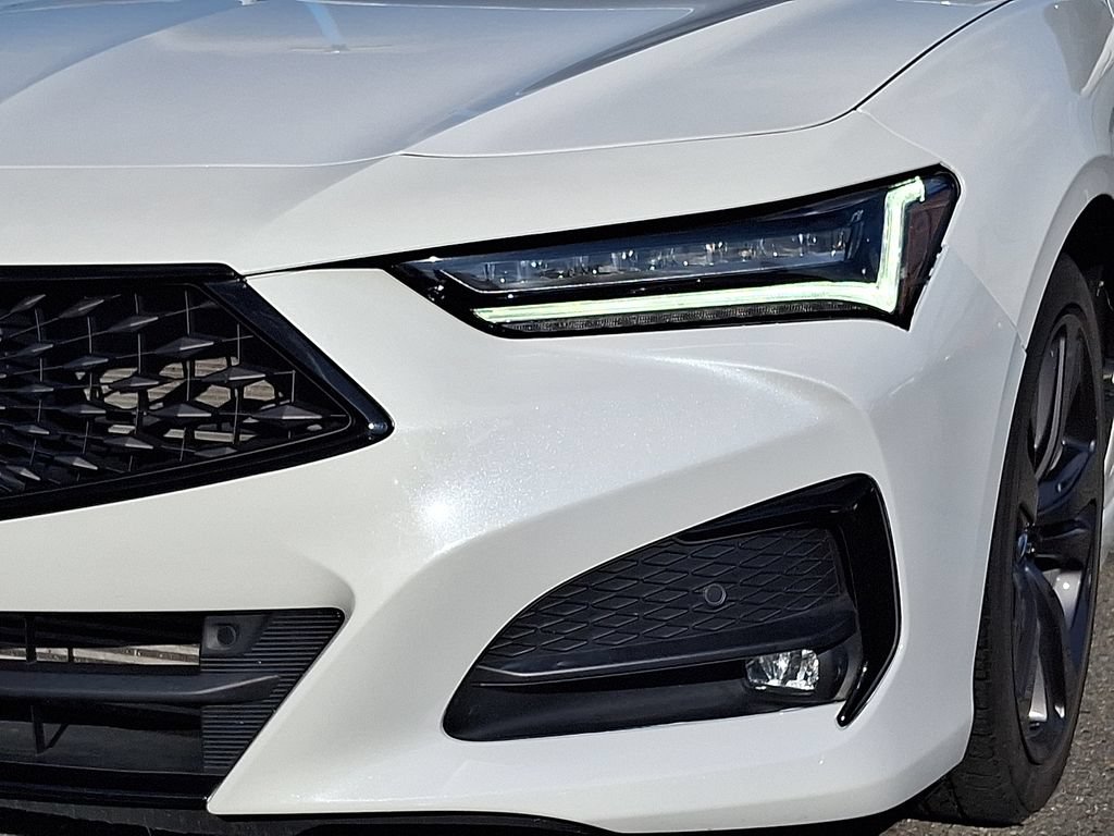 Used 2023 Acura TLX w/ A-SPEC Pkg FWD image 9
