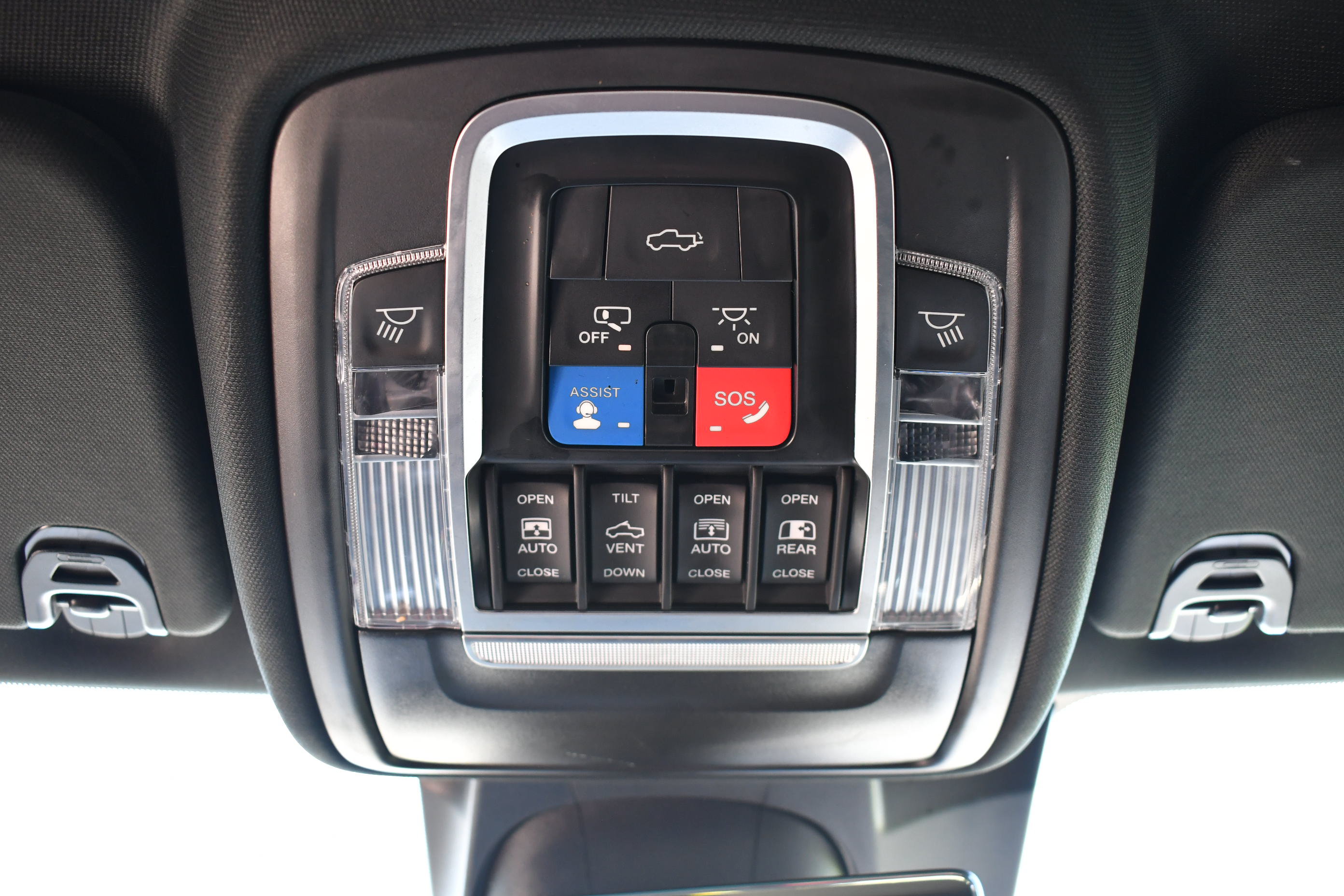 Used 2023 RAM 1500 Limited RWD image 27