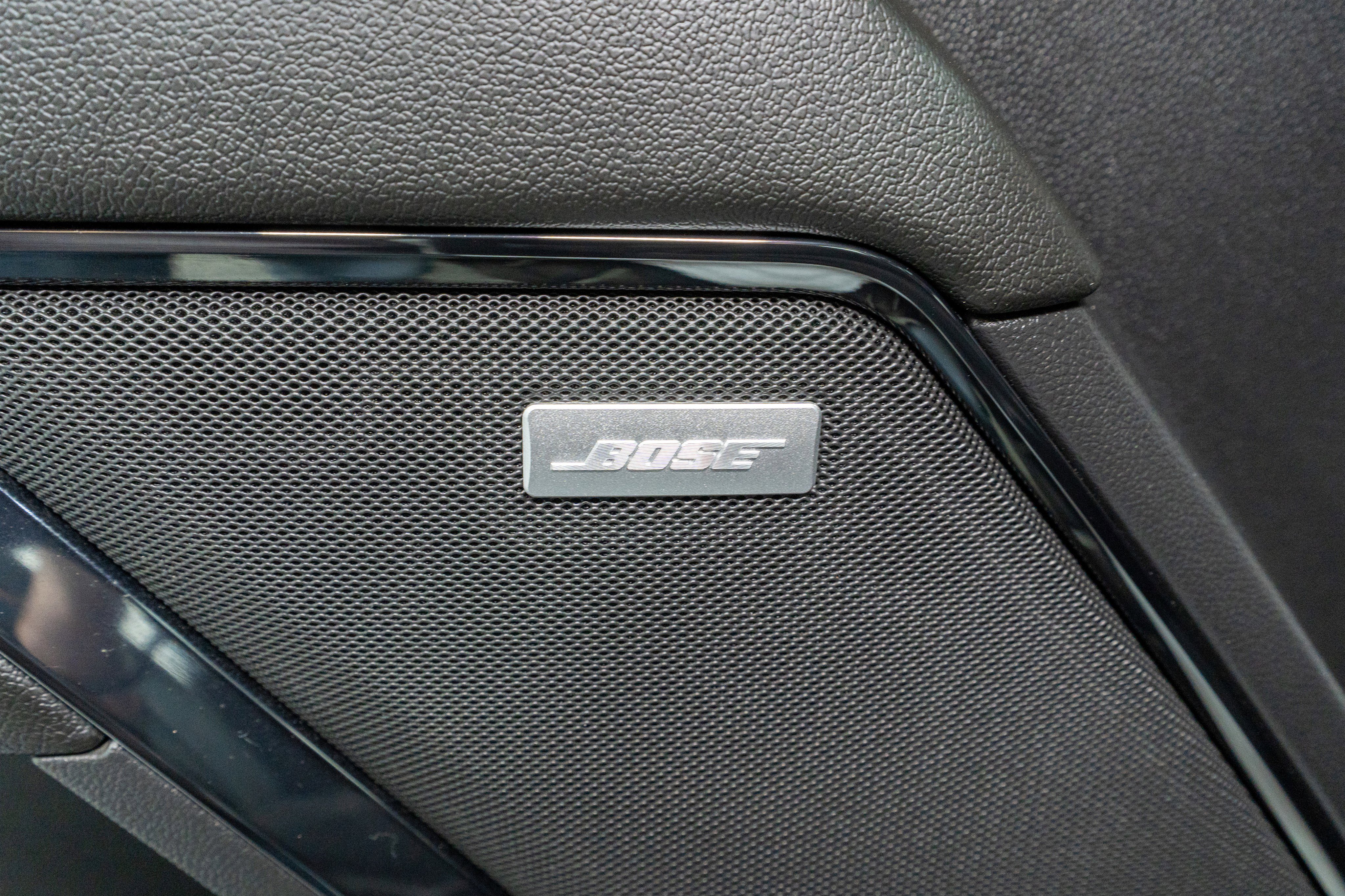 Used 2024 GMC Sierra 1500 AT4 w/ Technology Package image 18