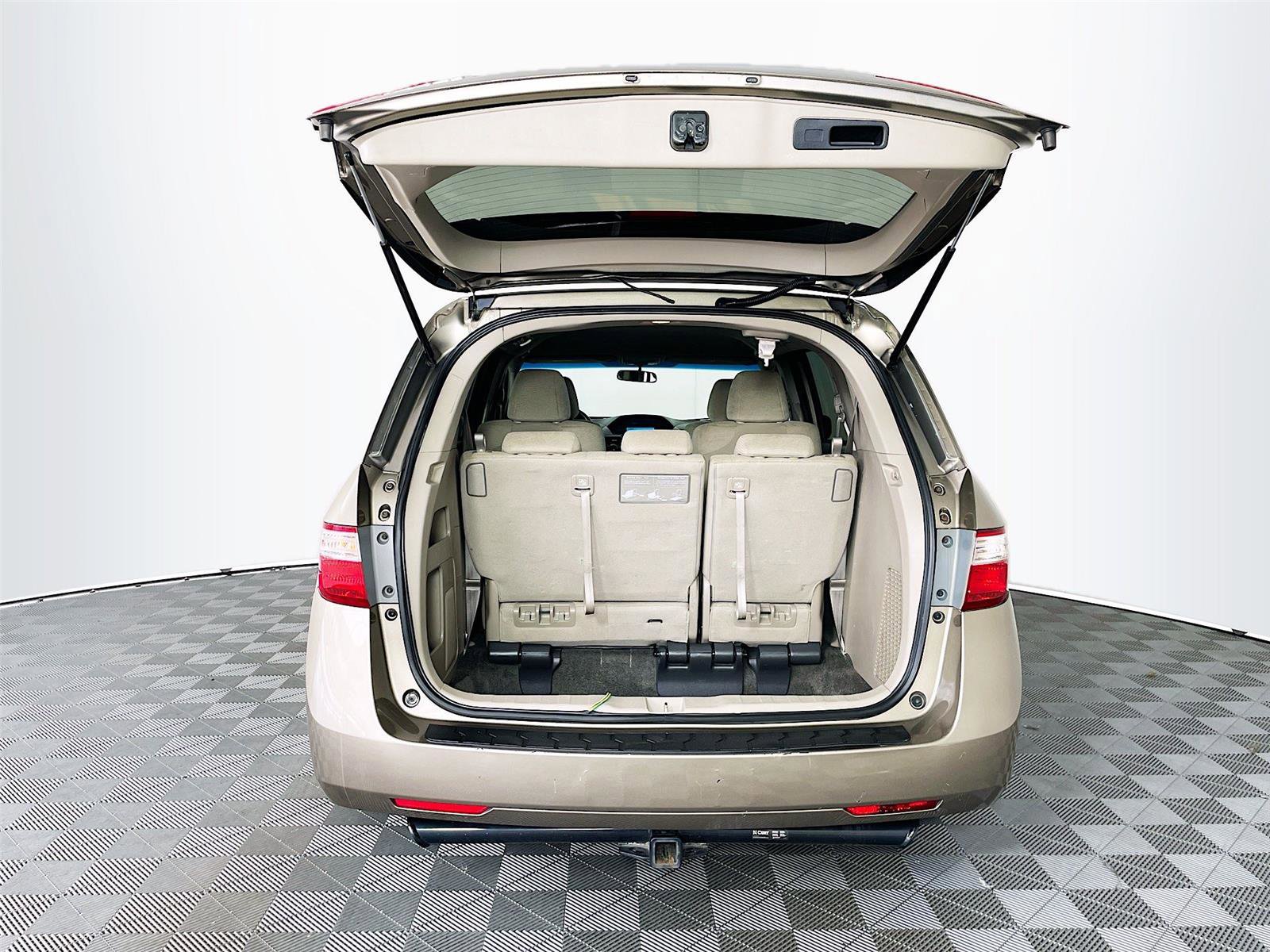 Used 2012 Honda Odyssey LX image 25