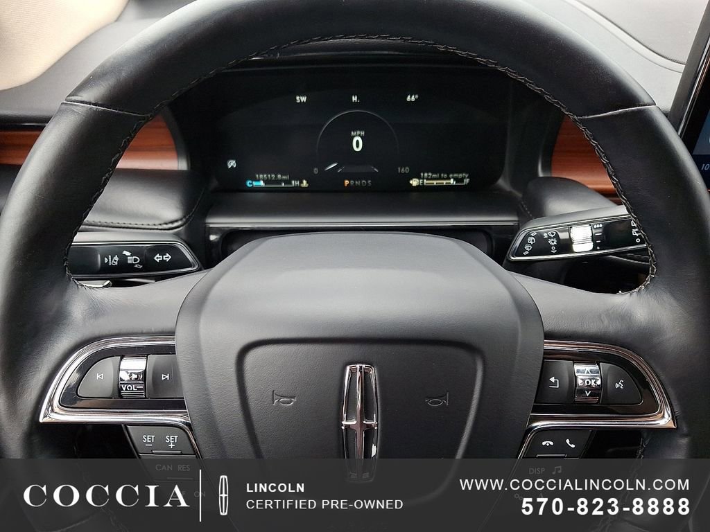 Used 2022 Lincoln Nautilus Reserve image 20