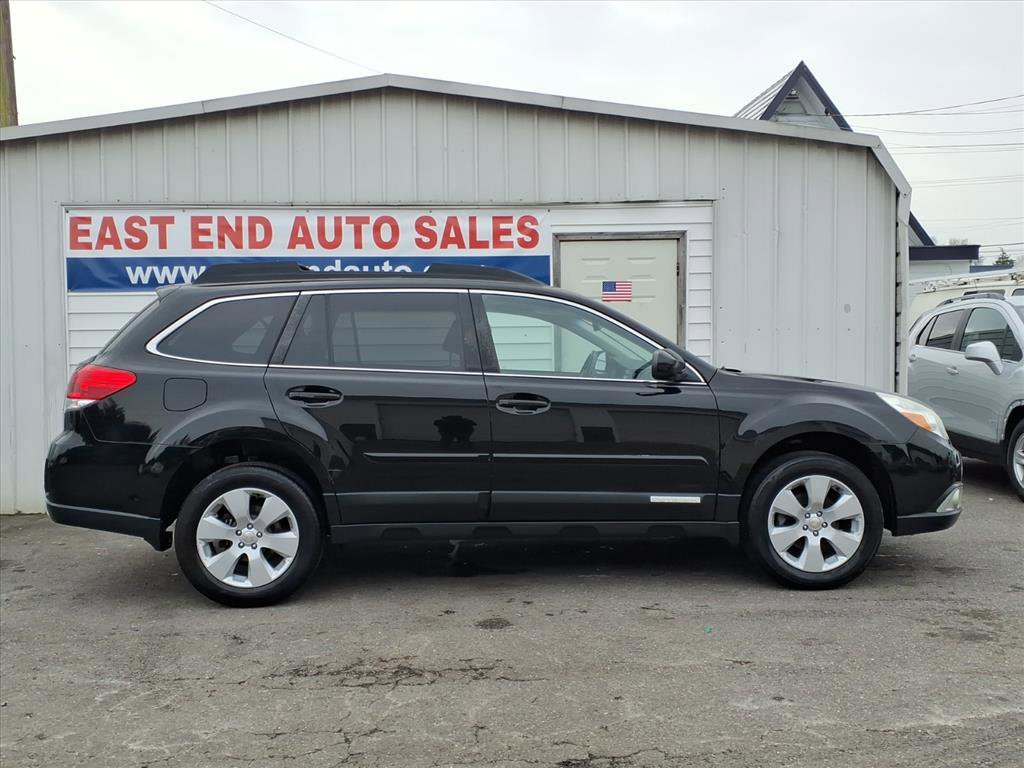 Used 2012 Subaru Outback 2.5i Premium image 2