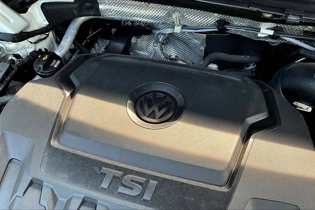 Used 2019 Volkswagen Tiguan SE w/ Panoramic Sunroof Package FWD image 29