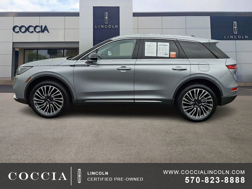 Used 2022 Lincoln Corsair Reserve w/ Elements Package image 7